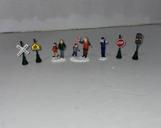 Hawthorne Village Coca-Cola village accessories people