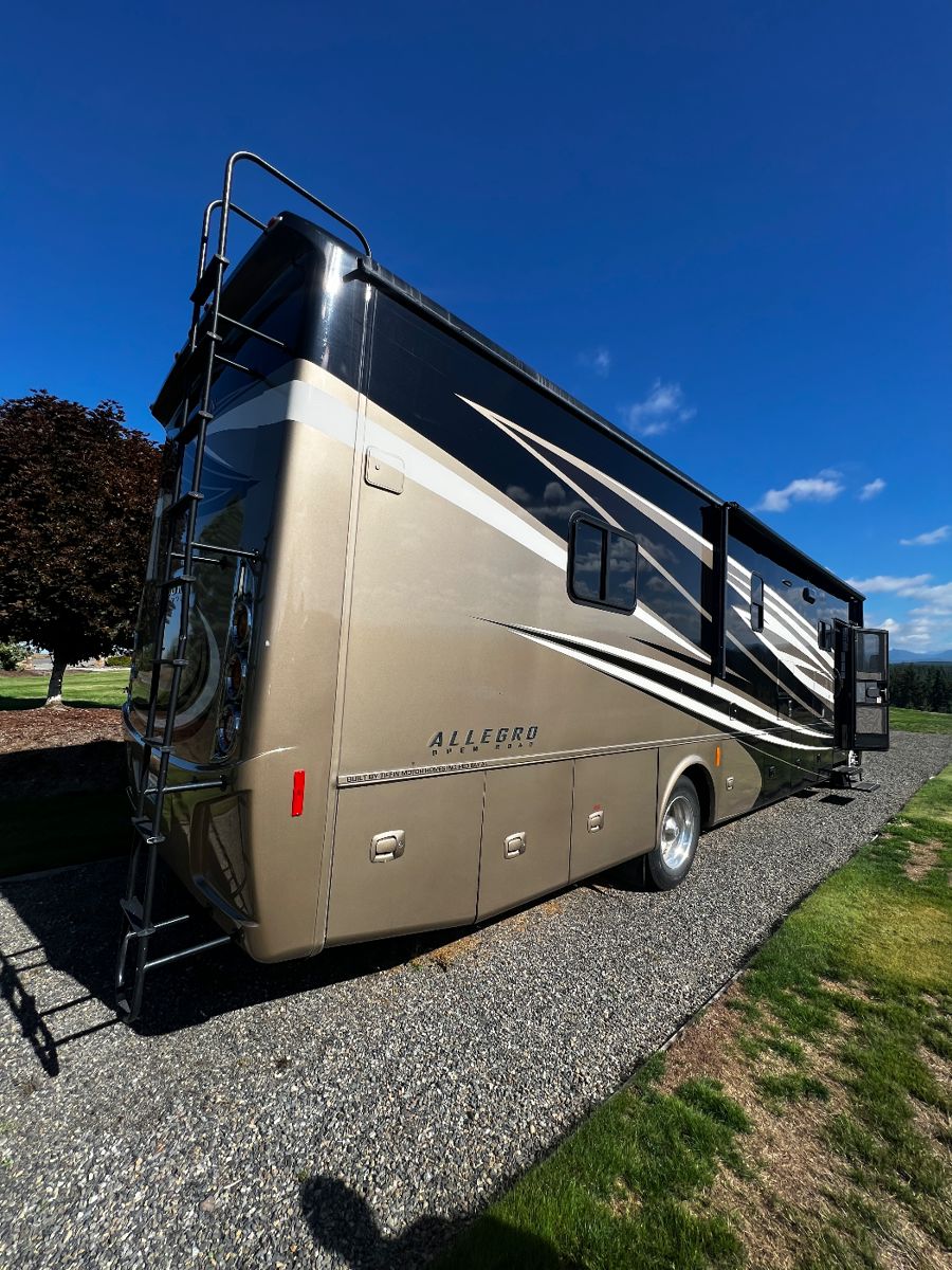 Epic! Farm / Shop / Tractor / RV Sale! starts on 10/28/2023