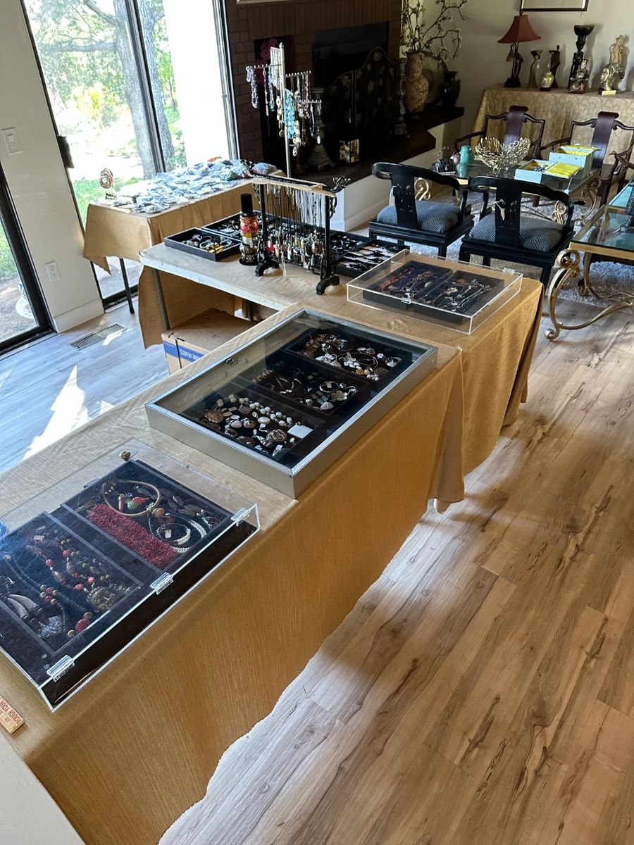 San Diego Estate Sales Hidden Mesa Estates Sale starts on 10/20/2023