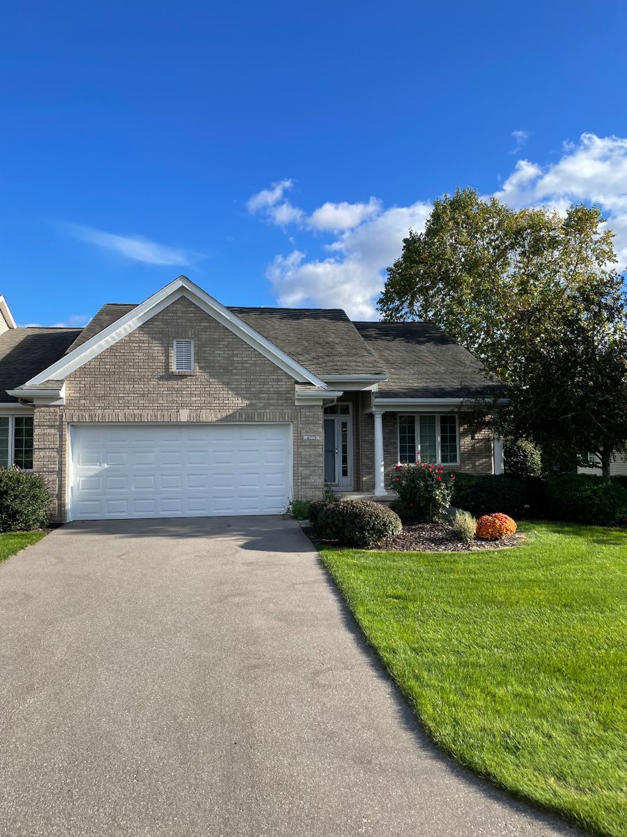 Caledonia Condo Estate Sale starts on 10/21/2023