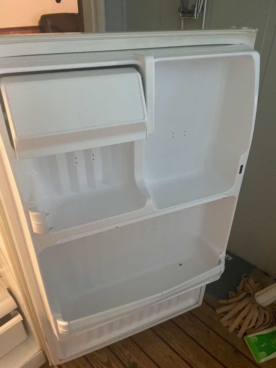 Estate sale in Rome, GA starts on 10/27/2023