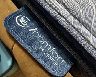 American Signature King Bedroom