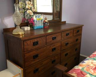 SOLD AS PRESALE: New Intercon Oak Park Queen Bedroom Set, Still Available at Carol House SOLD