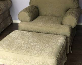PRESALE: Chair & Ottoman, Worn = Needs a Cover but Good Bones $20 Chair, $20 for Ottoman. These Match the Sofa & LoveSeat (They are in Great Shape).
