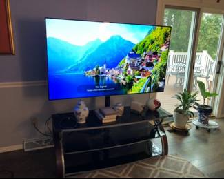 SOLD 2018 LG 65 inch Smart TV OLED65B7A 