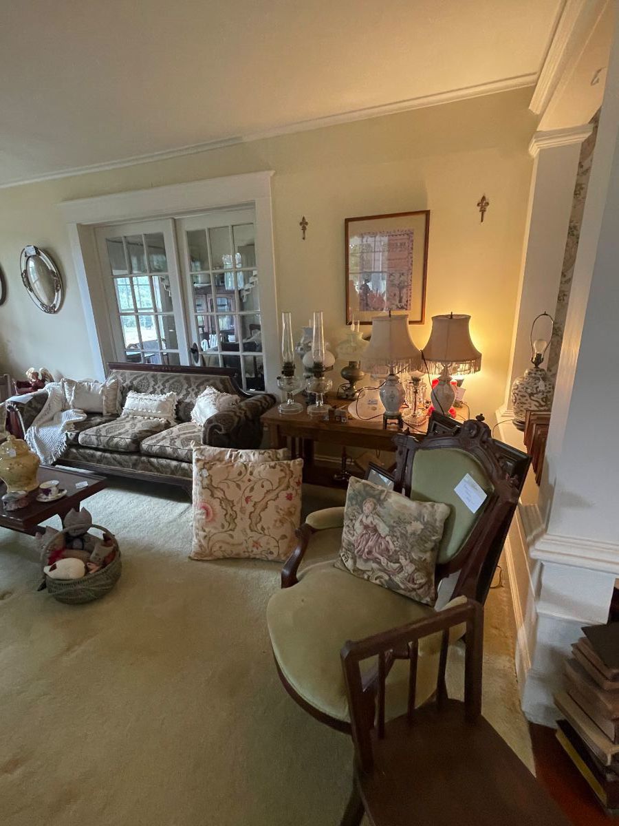 Wright Family Estate Sale in Raymond, MS starts on 10/21/2023