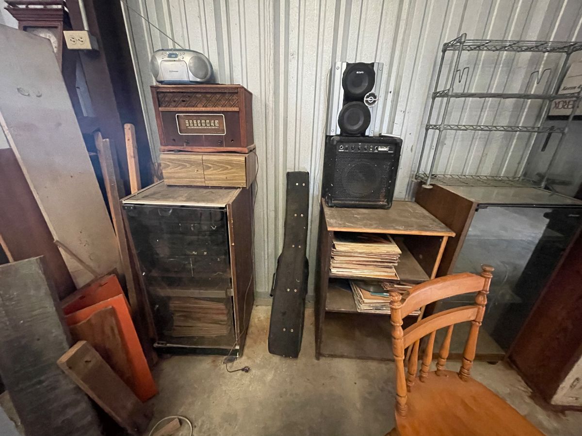 A Gentlemans Barn in Waelder, TX starts on 10/21/2023