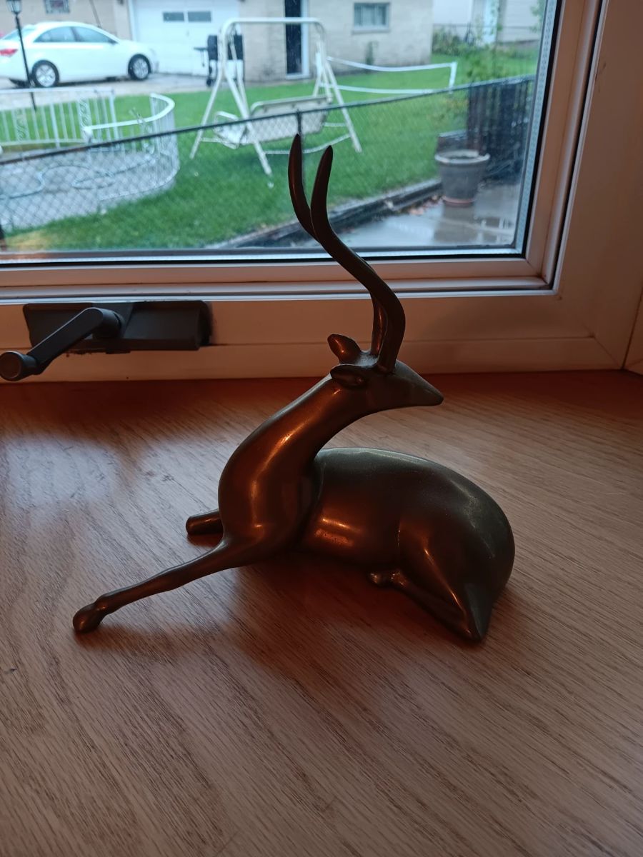 ULTIMATE THROWBACK TO 80s ESTATE SALE starts on 11/17/2023