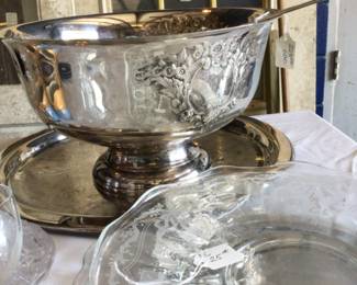 silver plate Raimond punch bowl with 12 cups & ladle $200