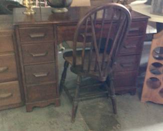 solid wood desk with chair $150.