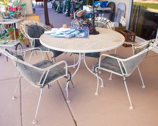 White outdoor table and chairs(x4)