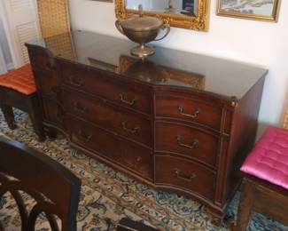 ANTIQUE DRESSER