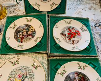Royal Doulton Christmas holiday plates