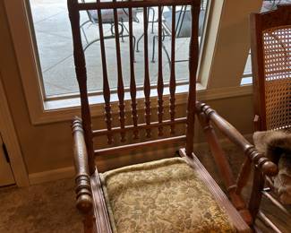 ANTIQUE ROCKING