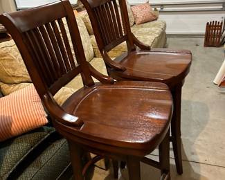 SET OF 4 BARSTOOLS