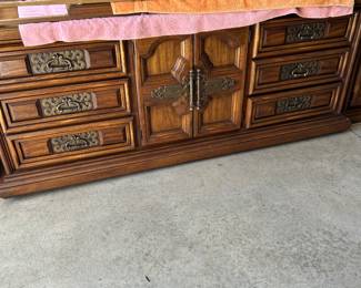 MID-CENTURY DRESSER WITH MIRROR