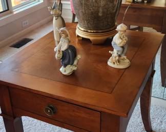 Lexington sode Table