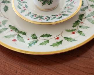 Lenox Christmas Dishes