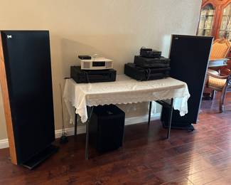 Technicolor Showcase Optical 2000d super 8 player and other stereo components and speakers