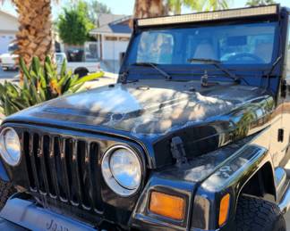 1998 Jeep Wrangler TJ, 4x4 . 159,819 miles.