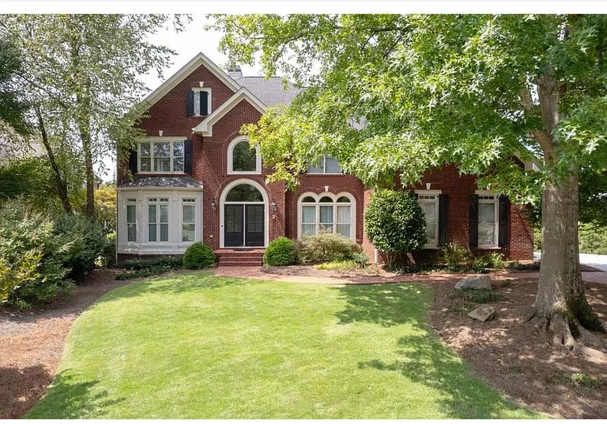 Ashley Glass Luxury Estate Sales Presents... starts on 10/14/2023