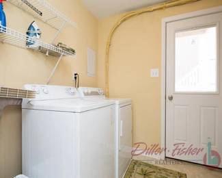 Washer & gas dryer