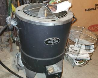 Oil-less infrared turkey fryer, never used
