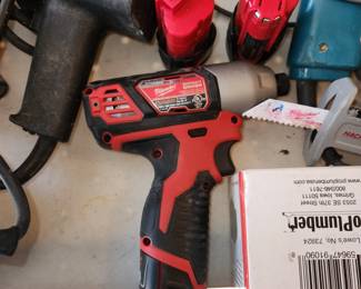 Milwaukee Impact Driver, battery powered, works