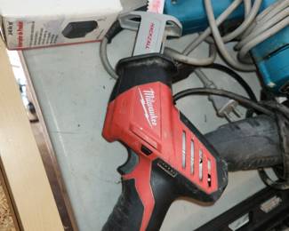 Milwaukee Hackzall, battery powered, works
