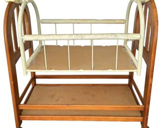 Eddie Bauer Bassinet