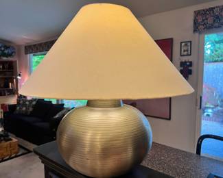 Ribbed Brass Rounded Base Lamp
