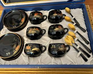 Japanese Black/Gold Lacquer Ware Tea Set