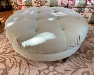 Round Cream Tufted Ottoman