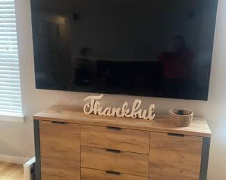 Modern 2 Door/3 Drawer Sideboard 