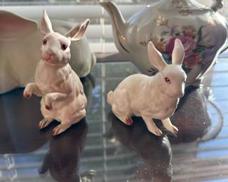 Pair of Lefton White Bunny Figurines