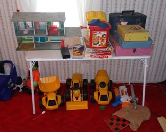 Lego toys 
Little tyke trucks