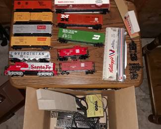 More HO scale model railroad,  Tyco