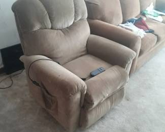 Lift Chair by LazBoy.  In good condition 