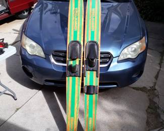 Vintage  wooden  waterskis 