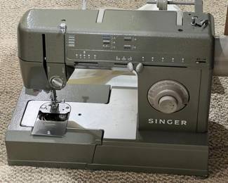 Singer Heavy Duty HD110 sewing machine