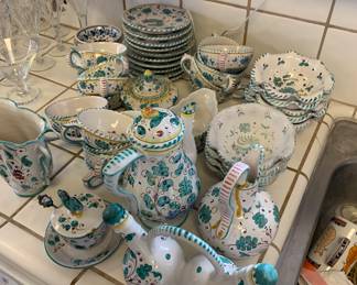 Large collection of made in Italy dishes and accessories.