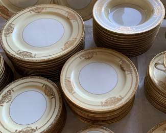 Huge collection of Noritake china, so pretty!