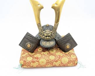 Japanese Decorative Samurai Kabuto Helmet 12w x 8.25d x 11.5h
