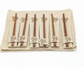 Six Person Place Setting - Placemats, Napkins, Napkin Rings and Chopsticks