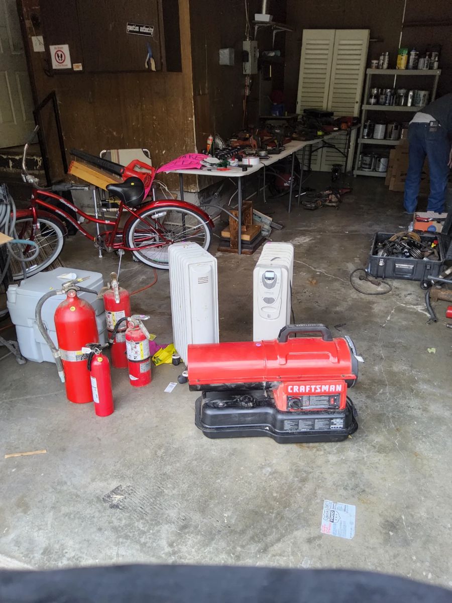 Massive Tool and Moving Sale in Raymore, MO starts on 10/14/2023