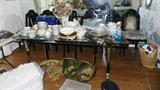 dining table & chairs