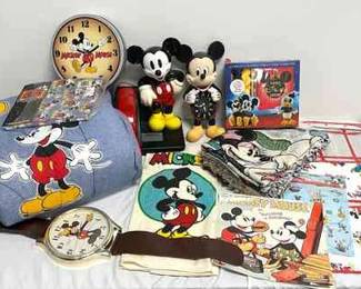 07 Mickey Mouse Blankets, Phone, Clocks, More