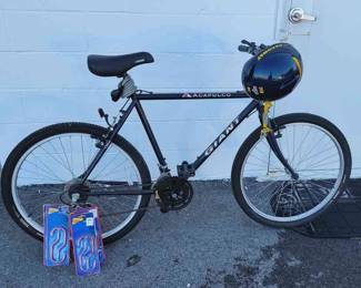 Acapulco Giant Avenir Mens Bike W Bike Hooks And A Helmet