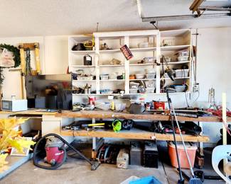 Tools , industrial equipment