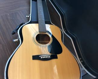 Yamaha Guitar